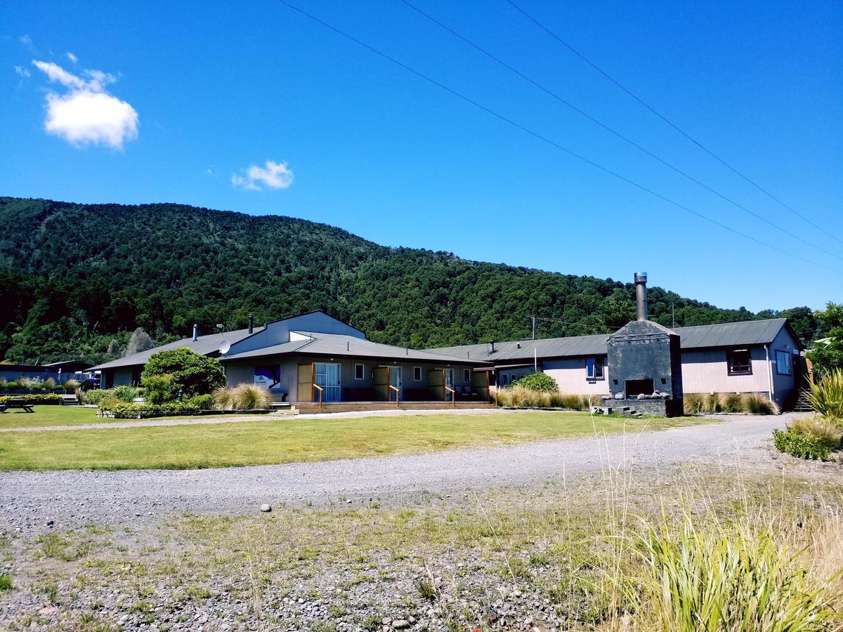 The Crossing Lodge Erua Extérieur photo